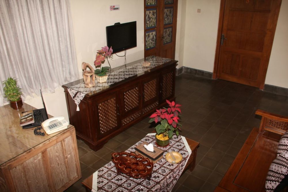 Pamularsih * Yogyakarta